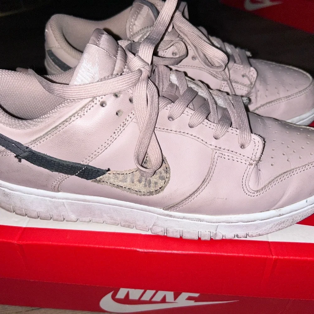 Nike Dunks - Picture 6 of 6